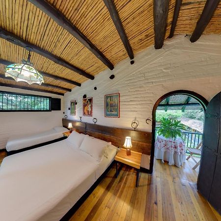 בוגה Eco Hotel Hacienda El Diamante מראה חיצוני תמונה