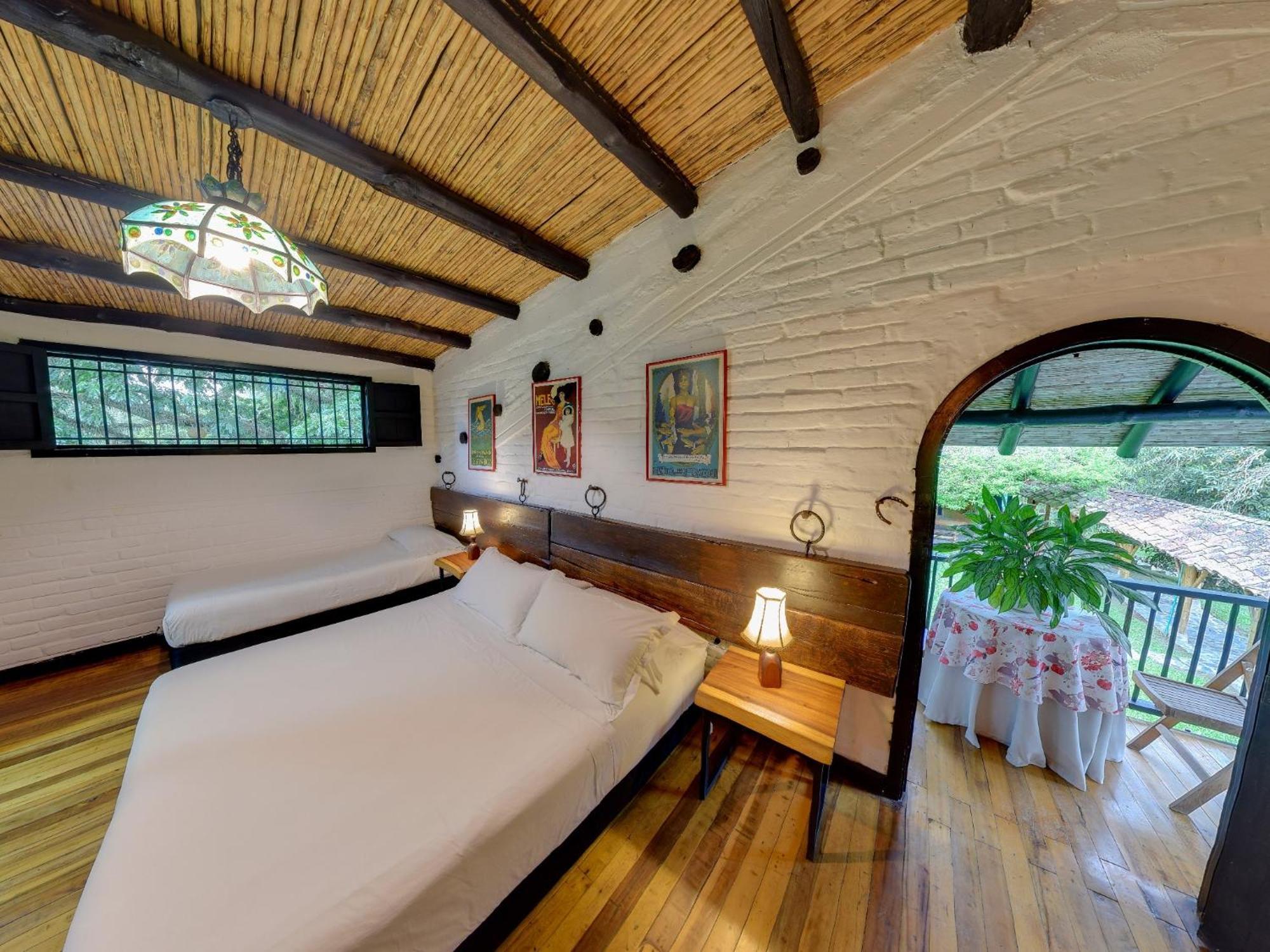 בוגה Eco Hotel Hacienda El Diamante מראה חיצוני תמונה