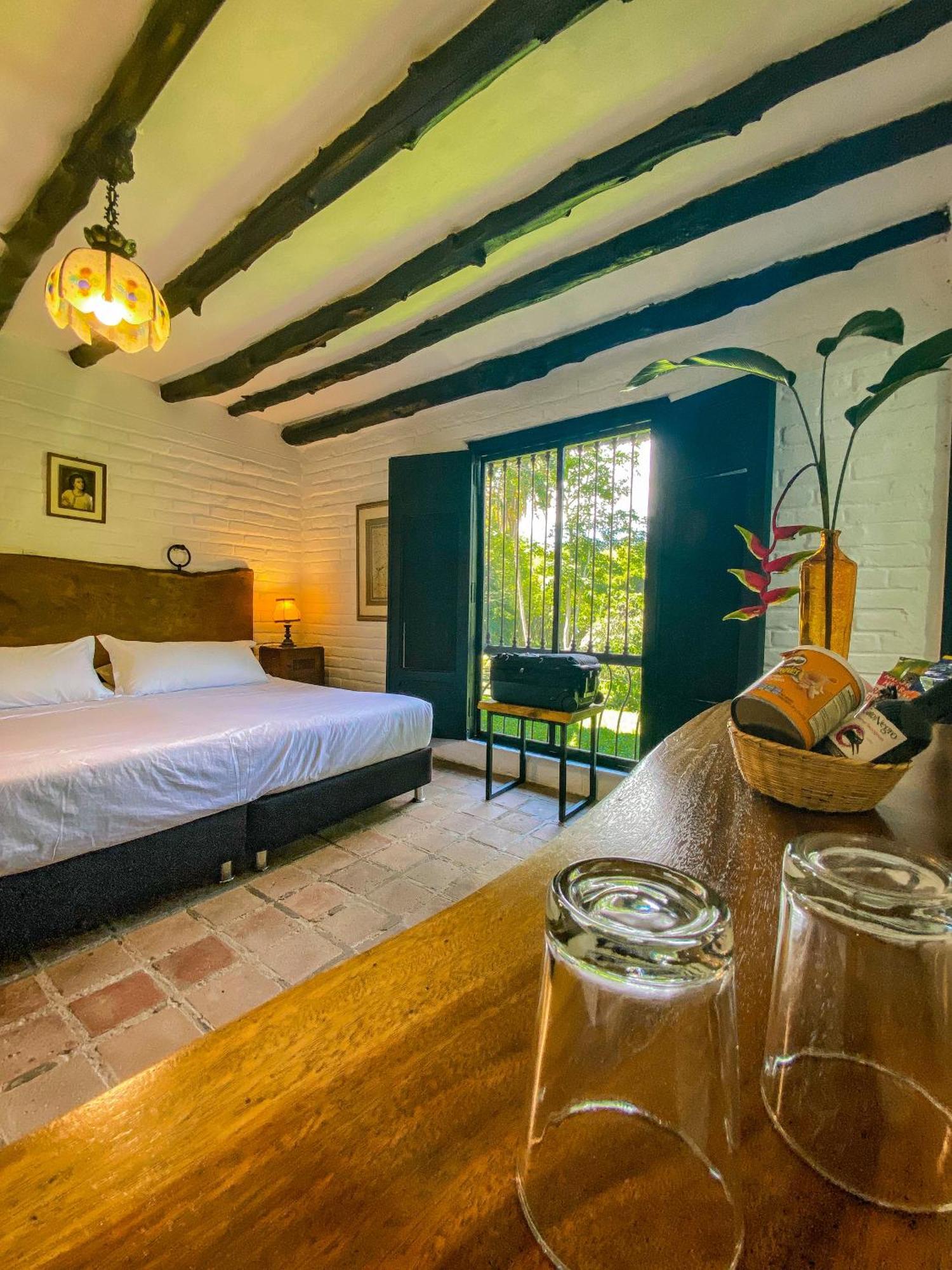 בוגה Eco Hotel Hacienda El Diamante מראה חיצוני תמונה